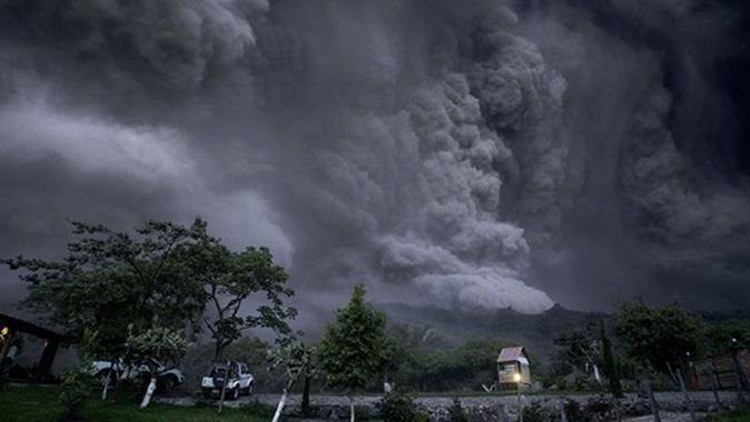 Kolima Volkanı nedeniyle köyler boşaltılıyor