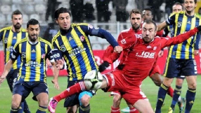 Fenerbahçe&#039;nin Sivas kafilesi belli oldu