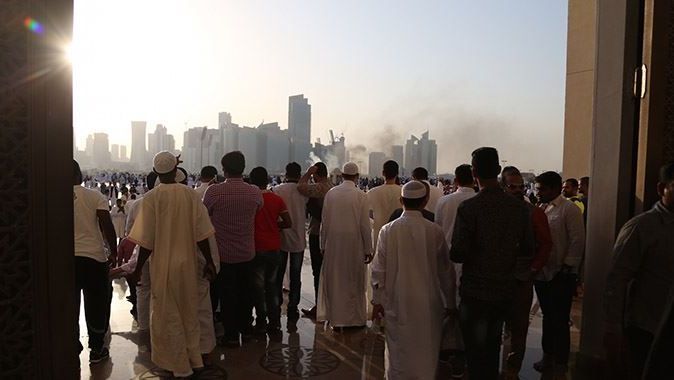 Katar&#039;da bayram namazı kılındı