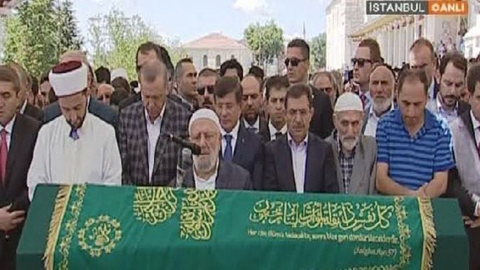 Erdoğan ve Davutoğlu Ali Nar&#039;ın cenazesine katıldı