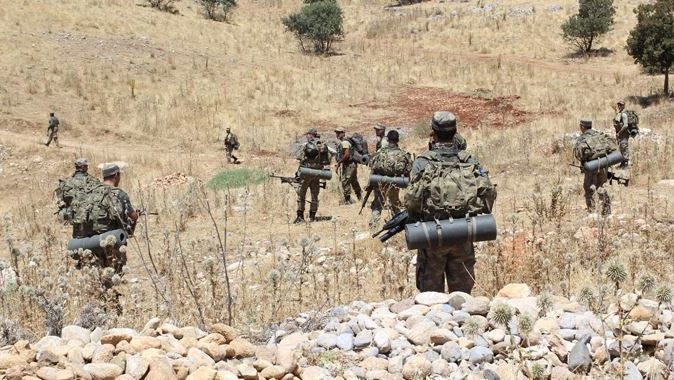 Adıyaman&#039;da PKK ile çatışan askerlerden 1&#039;i şehit oldu