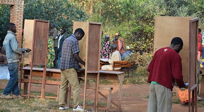 Burundi&#039;de seçime katılım yüzde 72-80 düzeyinde