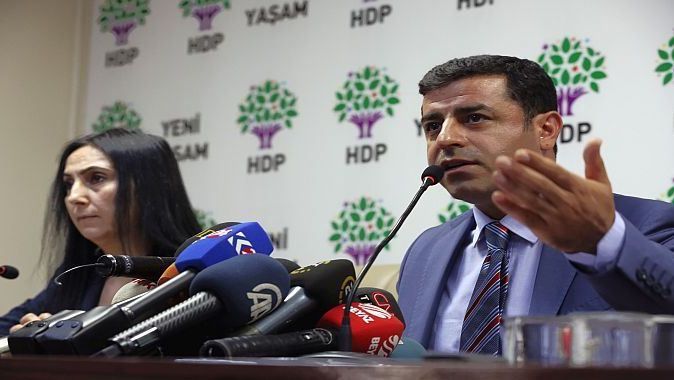 HDP: Operasyonu durdurun, konuşalım
