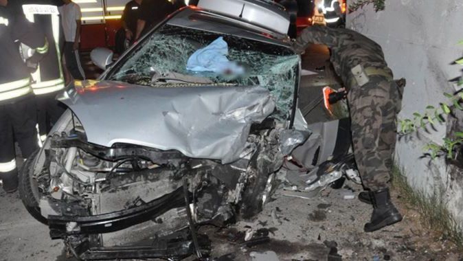 Sivas&#039;ta feci kaza: 1 ölü, 6 yaralı