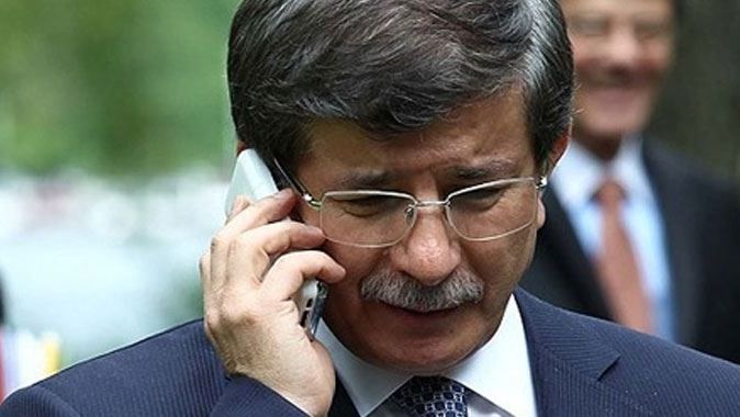 Davutoğlu&#039;ndan şehit babasına taziye telefonu