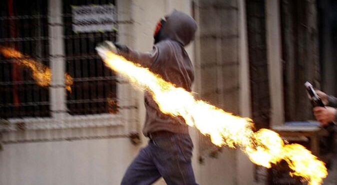 Şırnak&#039;ta polis ve teröristler arasında çatışma çıktı