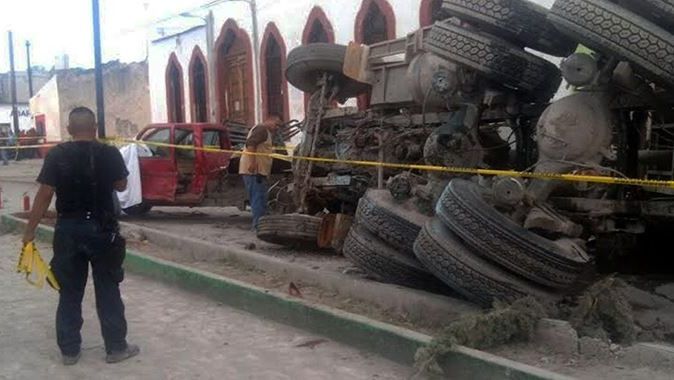 Meksika&#039;daki kamyon kazasında ölü sayısı 27&#039;ye yükseldi