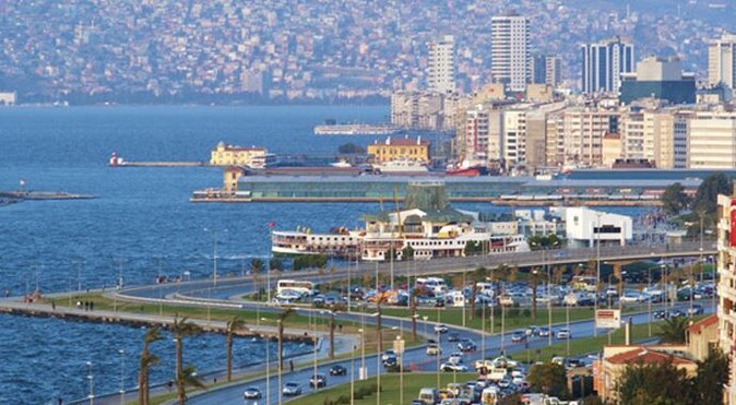 İzmir&#039;in turisti azaldı