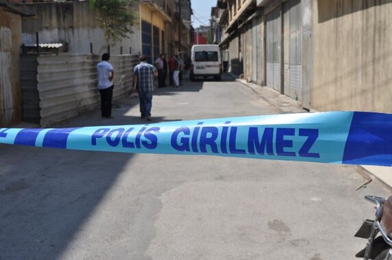 Diyarbakır&#039;da boğazı kesilmiş ve yakılmış kadın cesedi