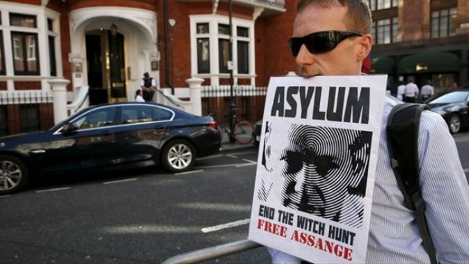 Assange&#039;ın davalarına zaman aşımı