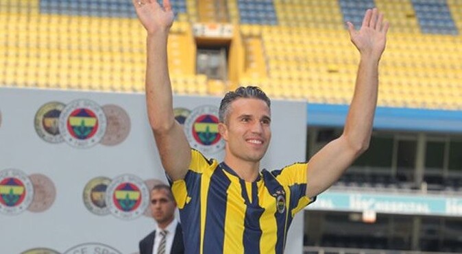 Fenerbahçe transfere para yağdırıyor