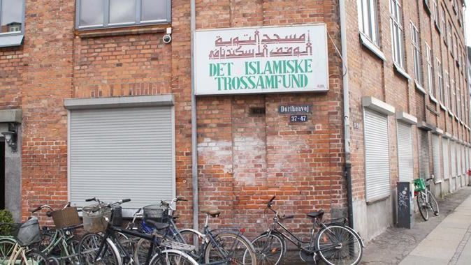 Kopenhag&#039;da camiye molotoflu saldırı