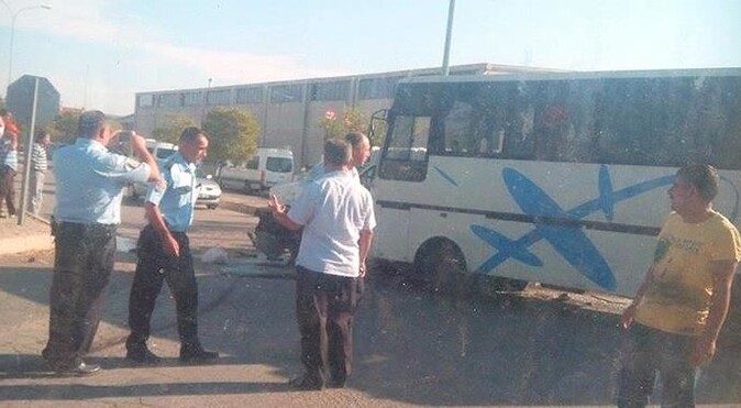 Kayseri&#039;de işçi minibüsü kaza yaptı, 12 kişi yaralandı
