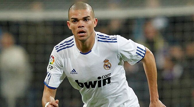 Real Madrid, Pepe&#039;nin sözleşmesini uzattı