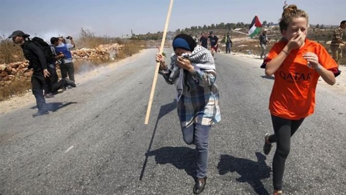 İşgalci İsrail güçleri Filistinlilere saldırdı: 13 yaralı