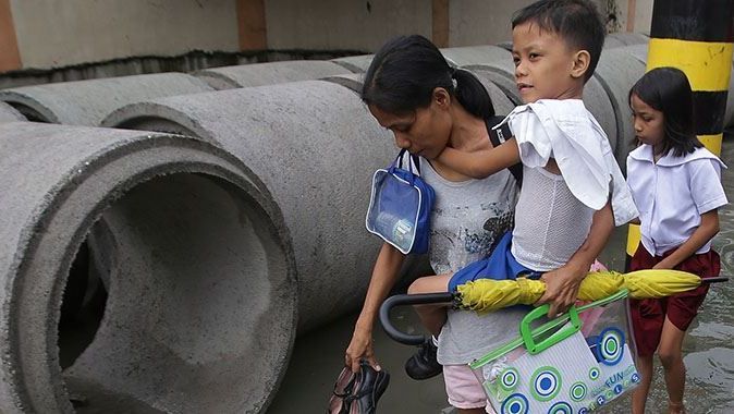 Filipinler&#039;deki tayfunda hayatını kaybedenlerin sayısı 15&#039;e çıktı