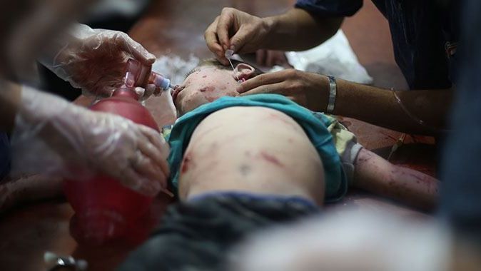 Katil Esad güçleri Doğu Guta&#039;da sivilleri vurdu: 8 ölü, 30 yaralı