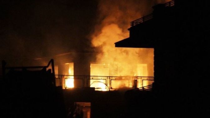Afganistan&#039;da yakıt deposu yangını: 12 ölü