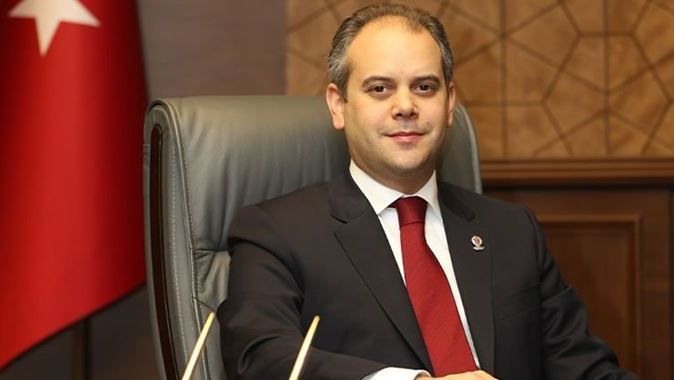 Spor Bakanı Kılıç, Galatasaray&#039;ı tebrik etti 