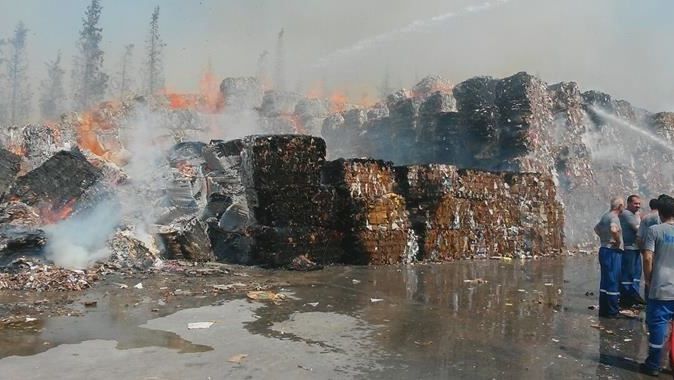 Kahramanmaraş&#039;ta korkutan fabrikasındaki yangın