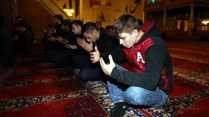 Bayırbucak Türkmenleri için dua ettiler