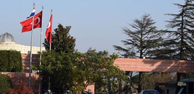 Erdoğan&#039;dan bayrak jesti! İlk defa yapıldı