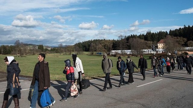 Avrupa&#039;ya ulaşan sığınmacı sayısı 1 milyonu geçti