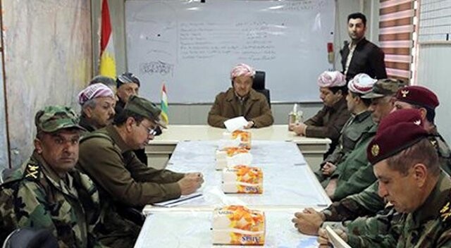 Barzani Başika&#039;daki Peşmerge cephesini ziyaret etti