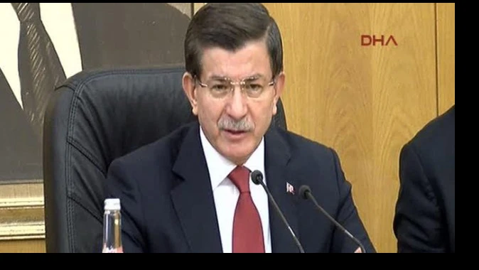 Başbakan Davutoğlu: &#039;İsterse Kandil&#039;e gidip çayını içsin bu senarist&#039;