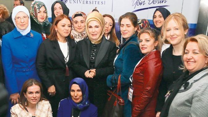Emine Erdoğan:  Kadınsız yönetim  toplum için eksikliktir