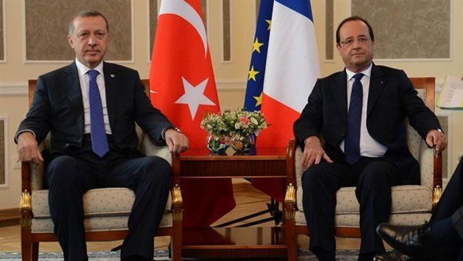 Erdoğan ile Hollande&#039;dan kritik görüşme