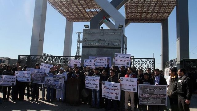 Filistinliler Refah Sınır Kapısı&#039;nın açılması için eylem düzenlendi