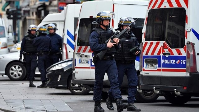 Fransa&#039;da olağanüstü hal ilanından sonra 58 kişi mahkum edildi