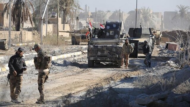 Irak güçleri, Ramadi kent merkezine doğru ilerliyor