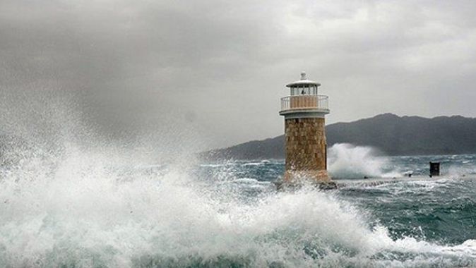 Meteoroloji&#039;den Batı ve Orta Akdeniz için &#039;fırtına&#039; uyarısı