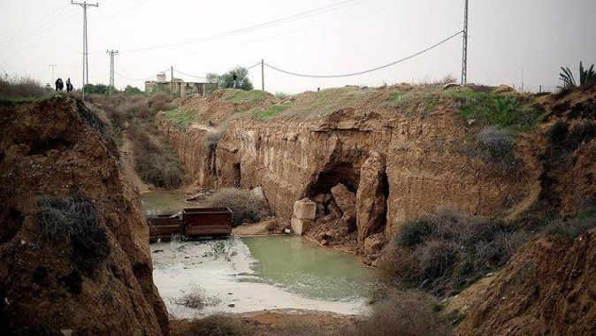 Mısır, Gazze&#039;deki tünellere su pompalamakta ısrarlı