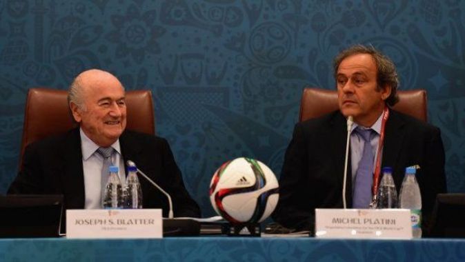 Platini ve Sepp Blatter&#039;e 8 yıl men