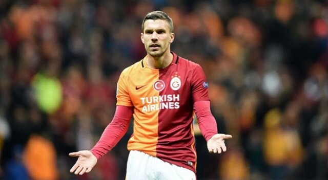 Podolski Galatasaray yönetimini eleştirdi