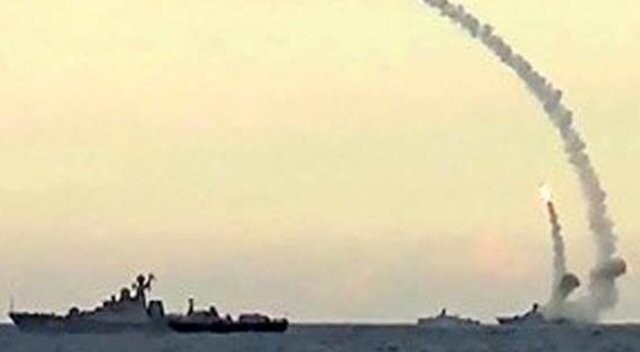 Rusya Suriye&#039;yi Cruise füzeleriyle vurdu