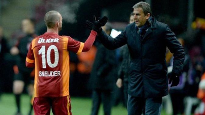Wesley Sneijder her şeyi biliyordu!