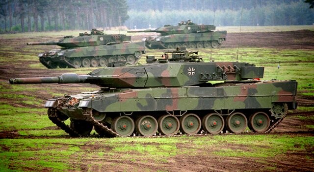 Almanya, Suudi Arabistan&#039;a tank satmayacak