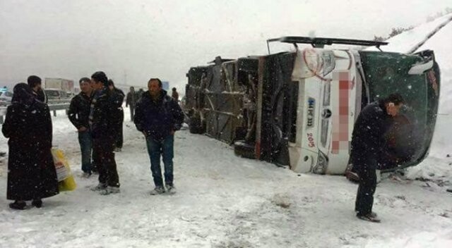Ankara’da yolcu otobüsü devrildi: 25 yaralı