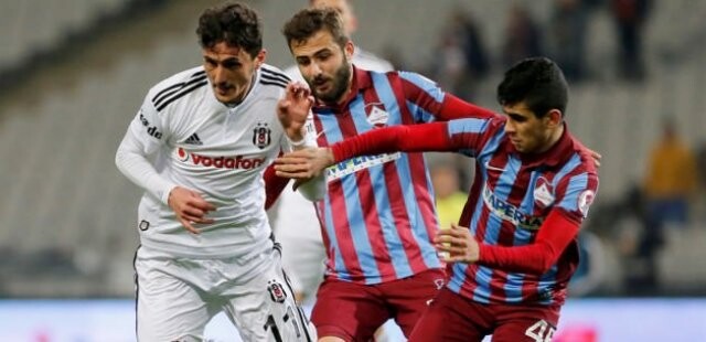 Beşiktaş son dakikada zirveyi aldı