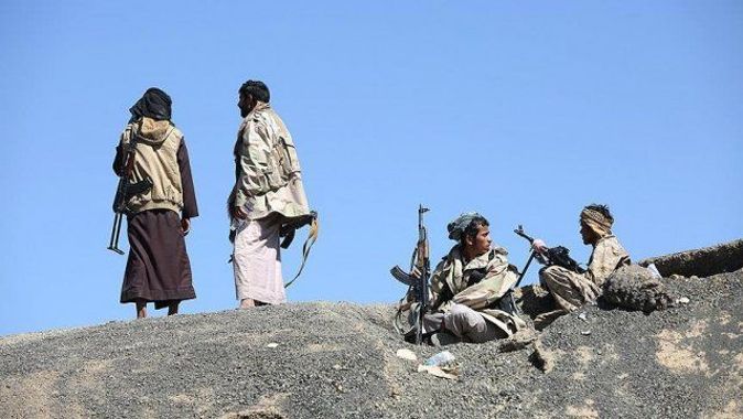 Husiler Taiz&#039;de sivil yerleşim yerlerine saldırdı: 5 ölü, 16 yaralı