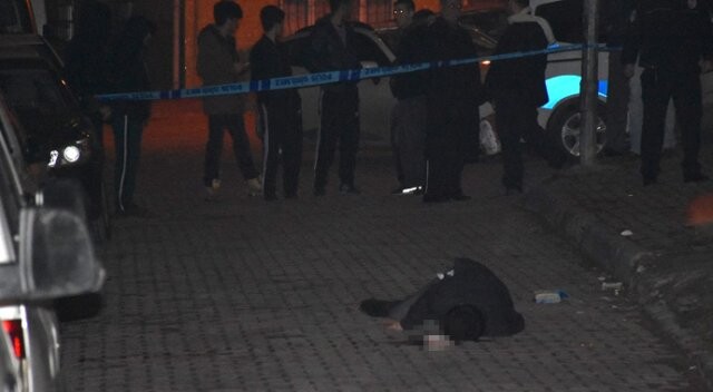 İstanbul&#039;da sokak ortasında cinayet