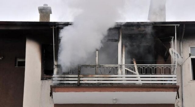 Konya&#039;da bir evde çıkan yangında 3 kişi hastanelik oldu