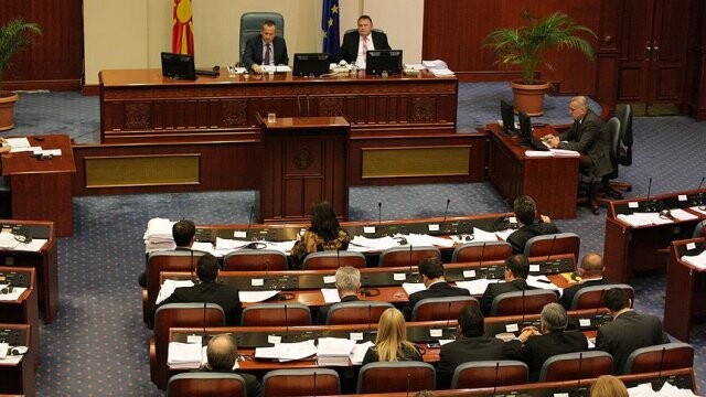Makedonya&#039;da geçici hükümet kuruldu