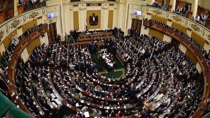 Mısır parlamentosunda elektronik oylama