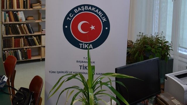 TİKA&#039;dan dünyanın ilk Türkoloji Bölümü&#039;ne ekipman desteği