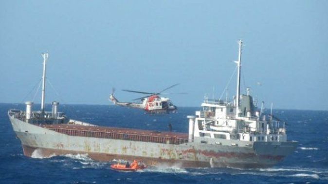 Uyuşturucu gemisi uluslararası sularda ele geçirilmiş